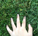 touchinggrass Discord emoji — free static PNG download