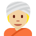 person wearing turban: medium-light skin tone 👳🏼 Discord emoji — free static PNG download